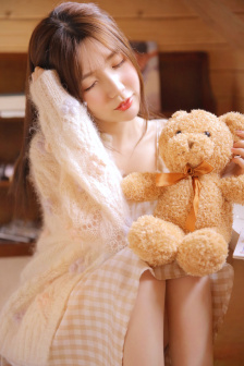 年轻的女医生